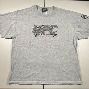 UFC Light Gray Short Sleeve Men's Tee